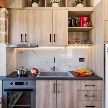 Superior A דירה Tsoukaládhes