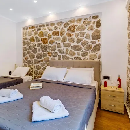 Superior A דירה Tsoukaládhes